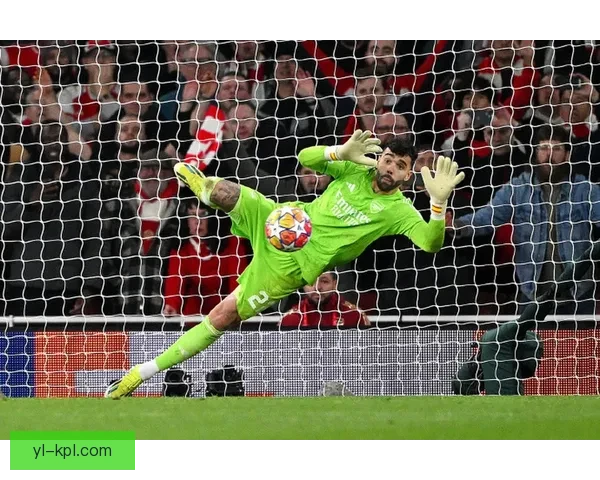 广岛门将首扑点球大战冷静制胜