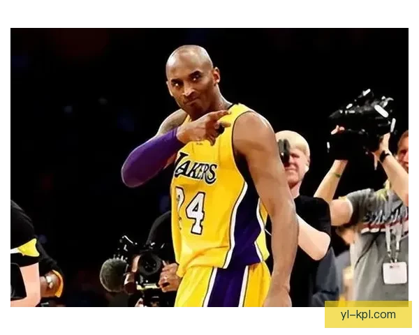 微笑刺客坎宁安常规赛MVP梦